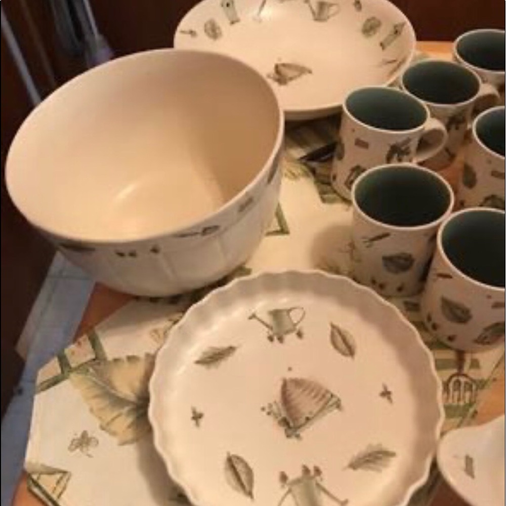 Pfaltzgraff Naturewood Dinnerware Collection-70Pcs - Picture 3 of 8